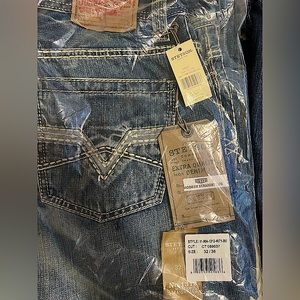 Brand New Stetson Jeans Men’s Size 32/36. Still in Bag and and all tags as shown